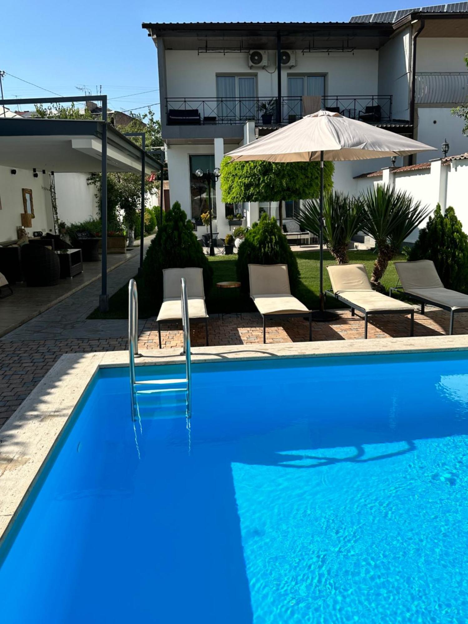 Garden Lounge Hotel Jerevan Eksteriør billede