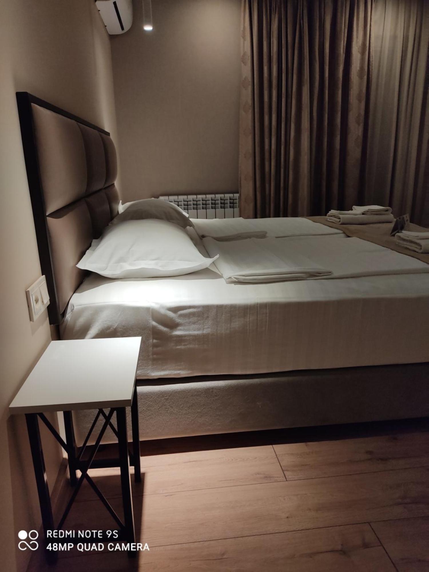 Garden Lounge Hotel Jerevan Værelse billede