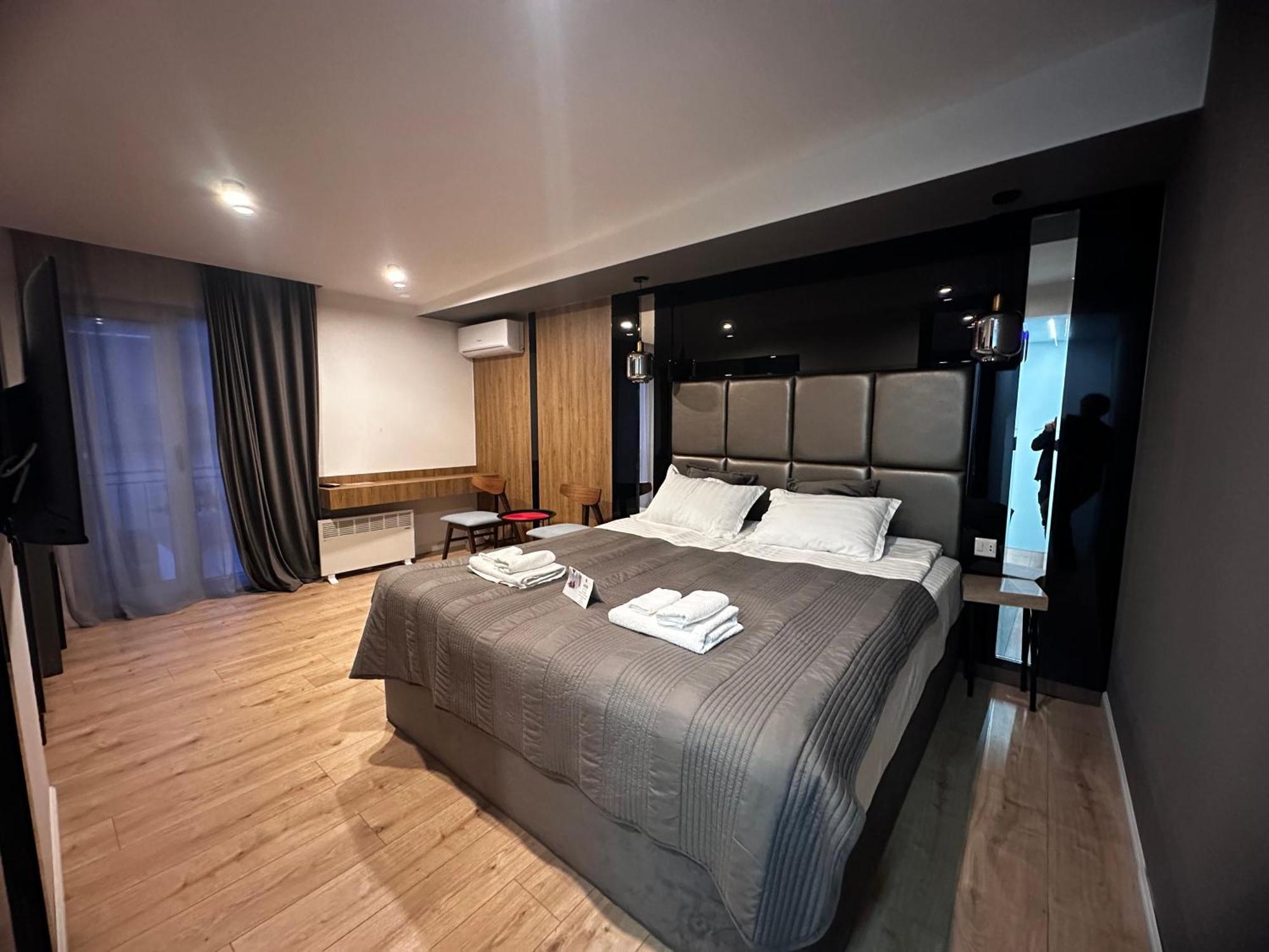 Garden Lounge Hotel Jerevan Eksteriør billede